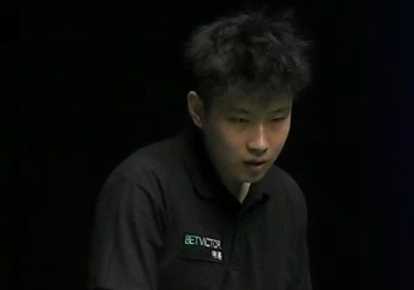 球员因伤缺 球员因伤缺